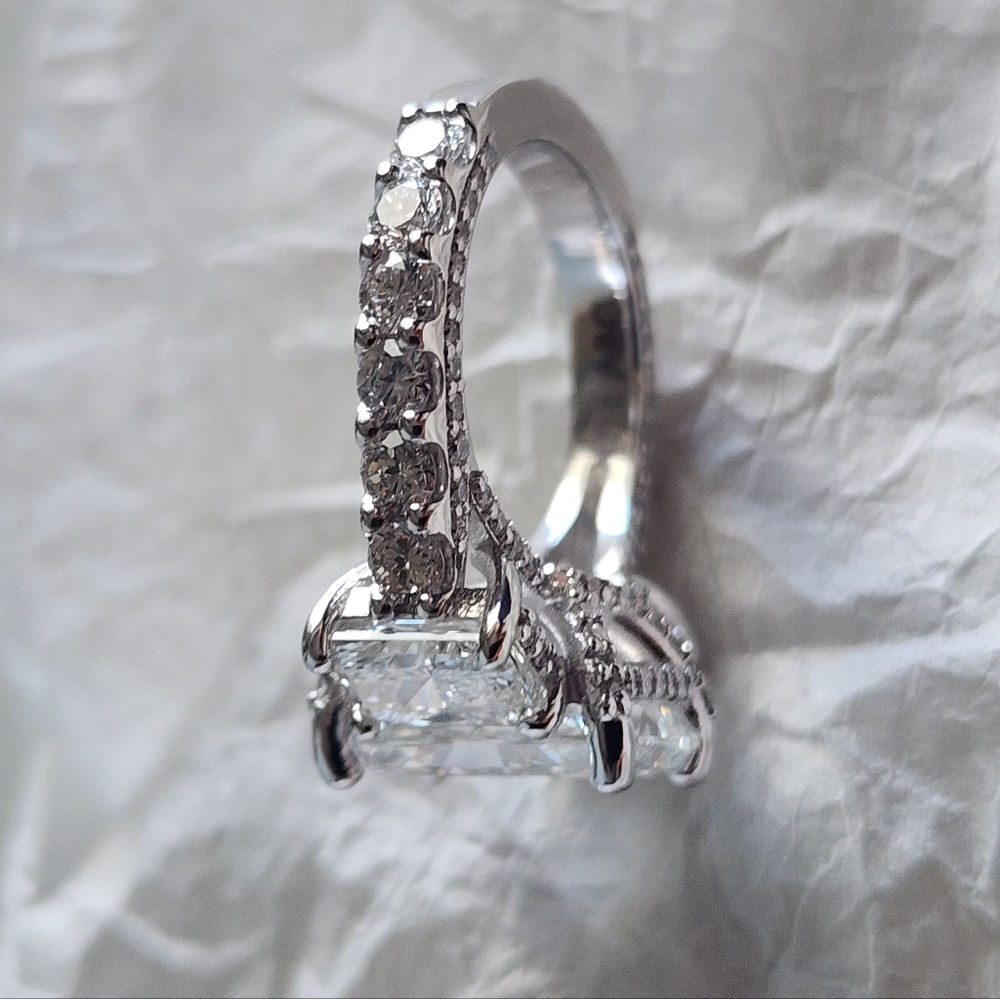 9.02 Total CT Lab Grown Platinum Engagement Ring  IGI Size 6 - Picture 9 of 16